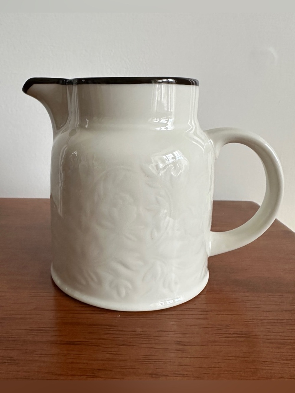 Vintage English Creamer Pitcher Royal Doulton Lambeth Stoneware Ting Pattern